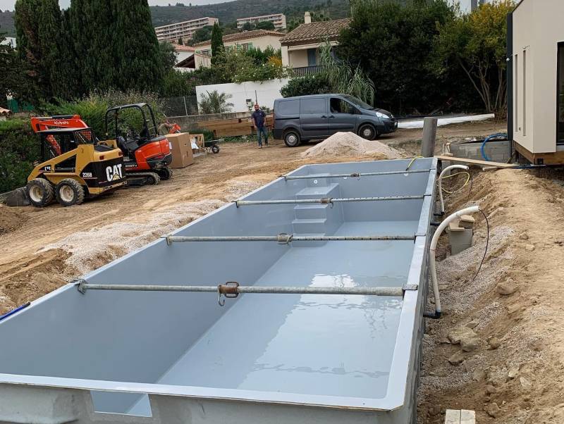 Réalisez votre rêve de piscine coque avec Piscinella Sud.